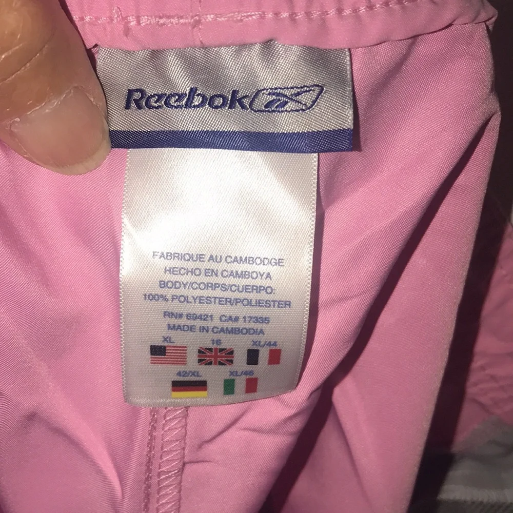 NWT Women’s Reebok Shorts - Picture 9 of 9